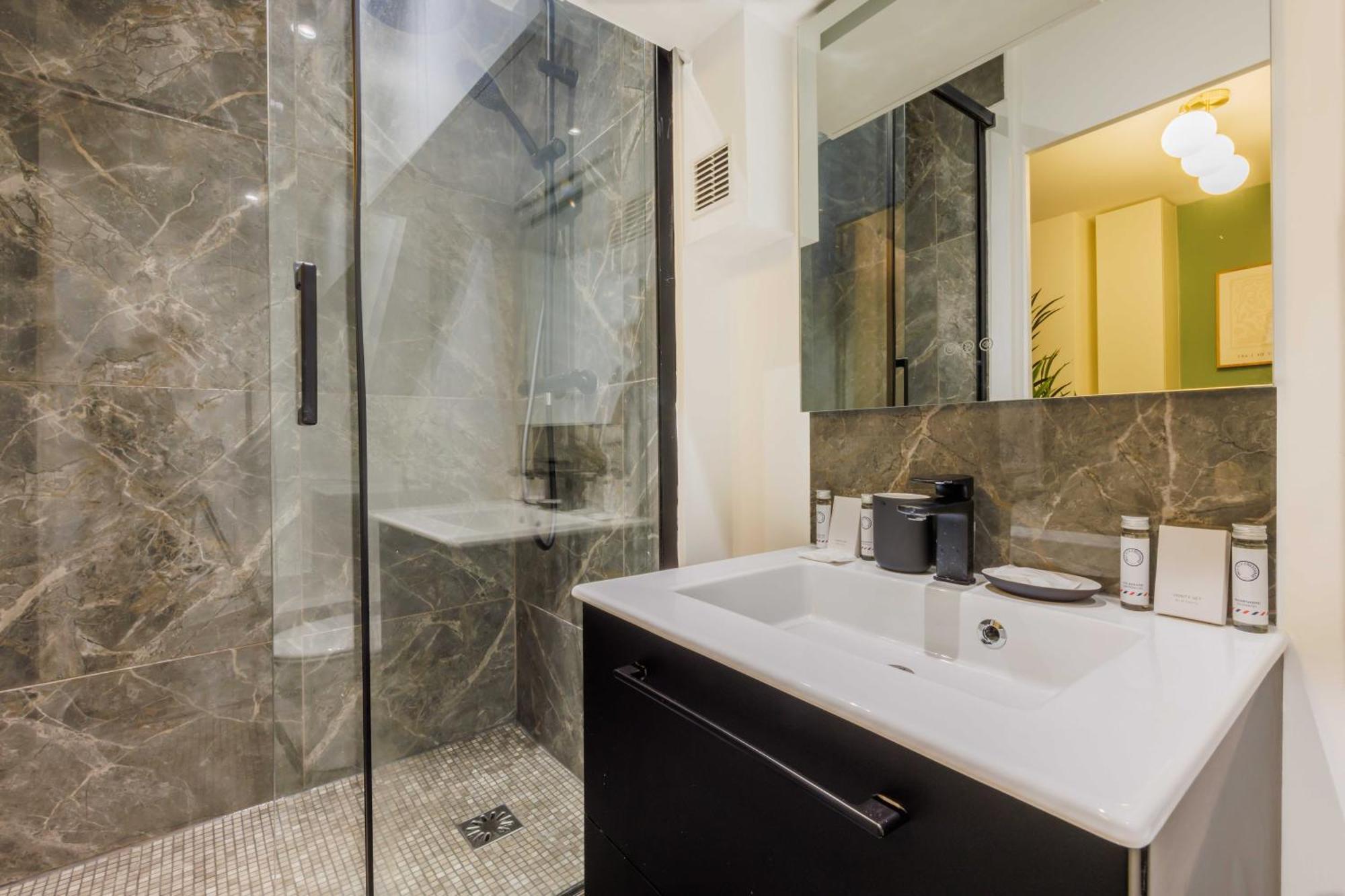 Superb With Patio 6p-2bdr - Opera Grands Boulevards Appartement